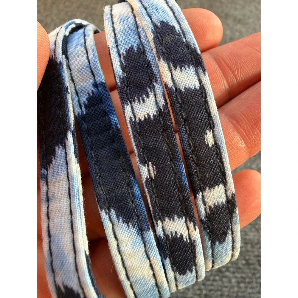 Vera Bradley Lanyard Ikat Island Blue Navy White ID Badge Holder 24159-U44 NWT